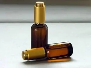 多功能的荷荷巴油